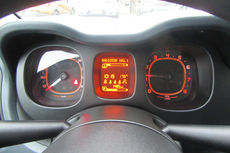 Fiat Panda 0.9 TwinAir Easy, Airco, Bluetooth, PDC Fiat Panda 0.9 TwinAir Easy, Airco, Bluetooth, PDC