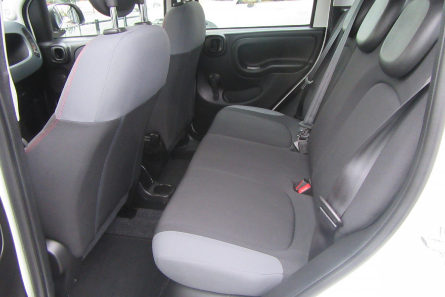 Fiat Panda 0.9 TwinAir Easy, Airco, Bluetooth, PDC Fiat Panda 0.9 TwinAir Easy, Airco, Bluetooth, PDC