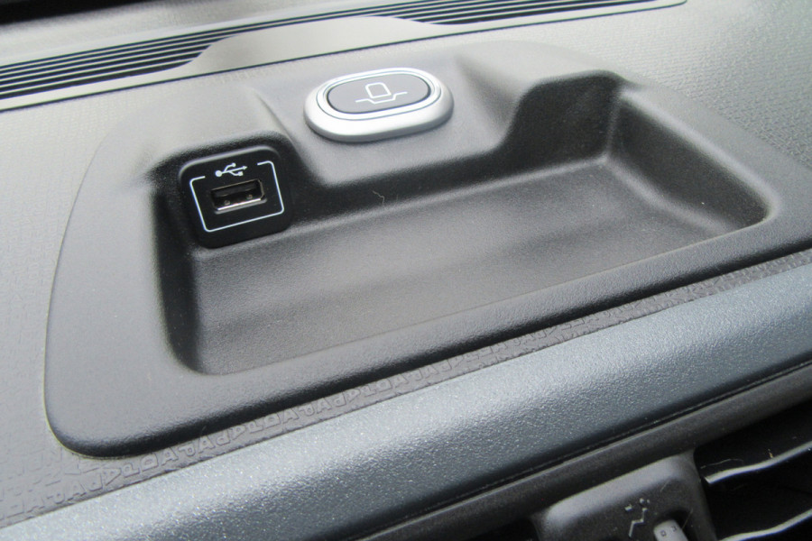 Fiat Panda 0.9 TwinAir Easy, Airco, Bluetooth, PDC Fiat Panda 0.9 TwinAir Easy, Airco, Bluetooth, PDC