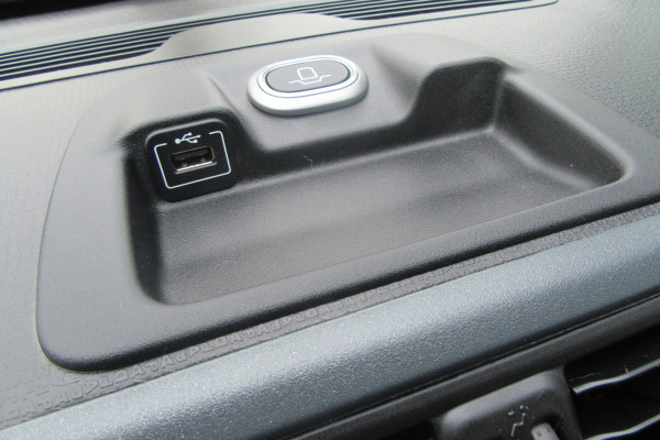 Fiat Panda 0.9 TwinAir Easy, Airco, Bluetooth, PDC Fiat Panda 0.9 TwinAir Easy, Airco, Bluetooth, PDC