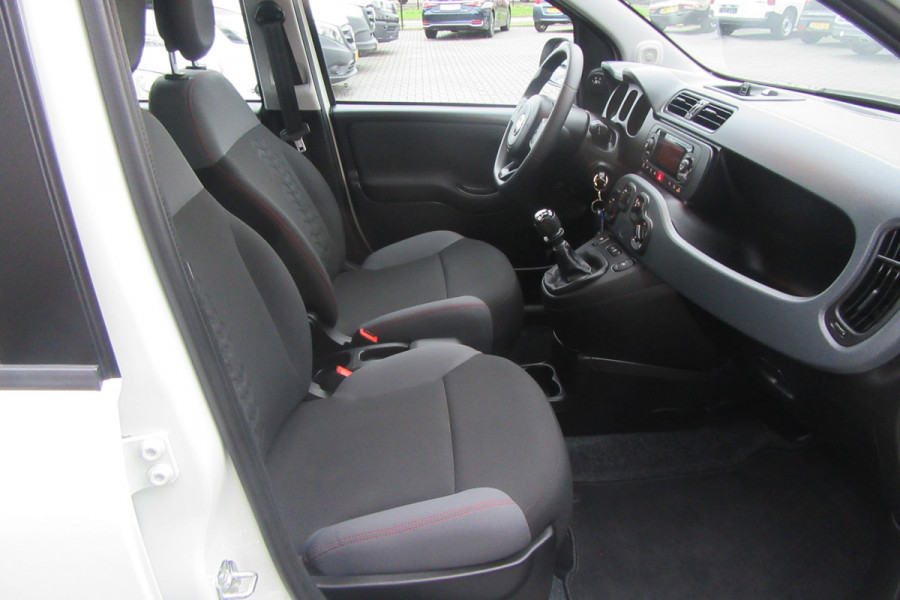 Fiat Panda 0.9 TwinAir Easy, Airco, Bluetooth, PDC Fiat Panda 0.9 TwinAir Easy, Airco, Bluetooth, PDC
