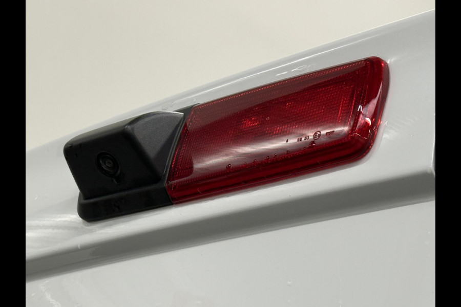 Renault Trafic 2.0 Blue dCi 150PK T30 L2H1 Advance Airco Bluetooth Camera Cruise PDC Trekhaak