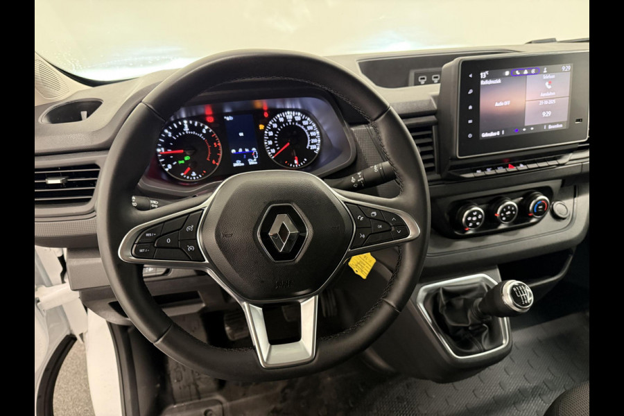Renault Trafic 2.0 Blue dCi 150PK T30 L2H1 Advance Airco Bluetooth Camera Cruise PDC Trekhaak