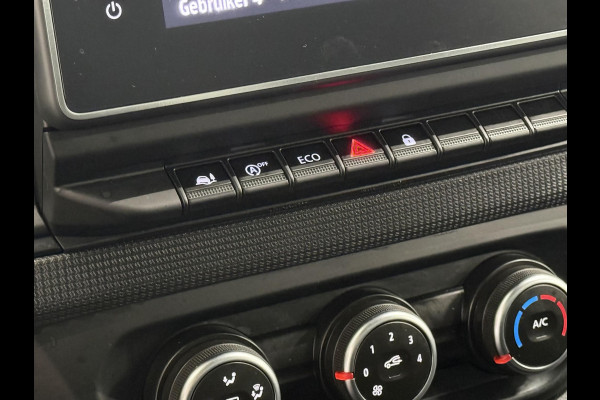 Renault Trafic 2.0 Blue dCi 150PK T30 L2H1 Advance Airco Bluetooth Camera Cruise PDC Trekhaak