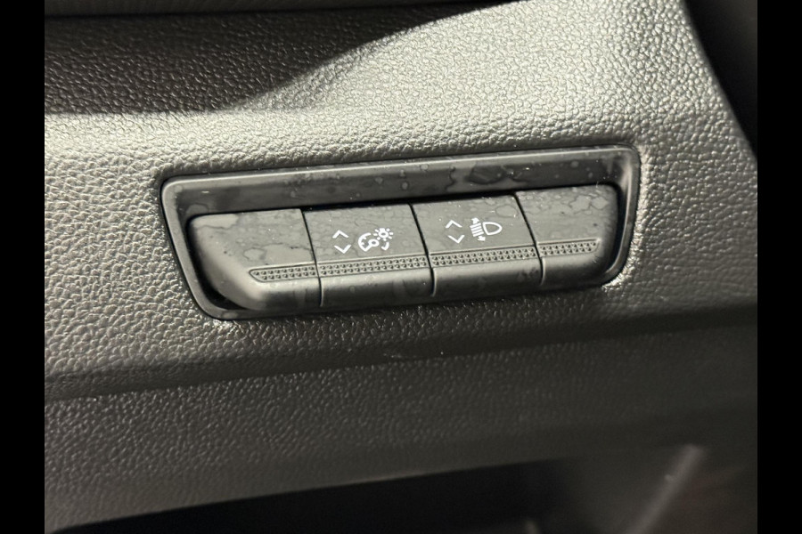 Renault Trafic 2.0 Blue dCi 150PK T30 L2H1 Advance Airco Bluetooth Camera Cruise PDC Trekhaak