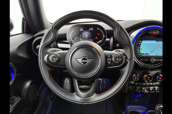 MINI Mini 1.5 Cooper JCW Chili Serious Business(NL-auto, Kuipstoelen, StoelV, Navi, Climate Con, Parkeersensoren, Etc) MINI Mini 1.5 Cooper JCW Chili Serious Business(NL-auto, Kuipstoelen, StoelV, Navi, Climate Con, Parkeersensoren, Etc)