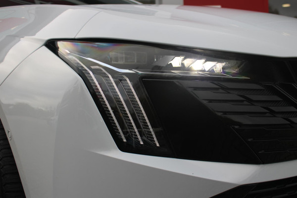 Peugeot 508 SW PSE 1.6 HYbrid 360PK AWD | PANORAMISCH SCHUIF/KANTELDAK | FOCAL® PREMIUM AUDIOSYSTEEMPEUGEOT MET 10 SPEAKERS | MATRIX KOPLAMPEN | BLAUWE LED-SFEERVERLICHTING |360 HD PARKEERCAMERA'S | VERWARMDE VOORRUITRAND | DRAADLOOS APPLECARPLAY/ANDROID AUTO | NAVIGATIE | ADAPTIEVE CRUISE CONTROL | SPORT HIGH PERFORMANCE ONDERSTEL | ACTIVE SUSPENSION CONTROL | ANTIDIEFSTAL PACK (ALARM) | NIGHT VISION | 20" LICHTMETALEN ''EXXAR'' VELGEN | VERWARMBARE AGR SPORTSTOELEN MET MASSAGEFUNCTIE | BEKLEDING ''NAPPA LEDER''/ALCANTARA/3D STOF PSE | ELEKTRISCH BEDIENBARE ACHTERKLEP | REMKLAUWE Peugeot 508 SW PSE 1.6 HYbrid 360PK AWD | PANORAMISCH SCHUIF/KANTELDAK | FOCAL® PREMIUM AUDIOSYSTEEMPEUGEOT MET 10 SPEAKERS | MATRIX KOPLAMPEN | BLAUWE LED-SFEERVERLICHTING |360 HD PARKEERCAMERA'S | VERWARMDE VOORRUITRAND | DRAADLOOS APPLECARPLAY/ANDROID AUTO | NAVIGATIE | ADAPTIEVE CRUISE CONTROL | SPORT HIGH PERFORMANCE ONDERSTEL | ACTIVE SUSPENSION CONTROL | ANTIDIEFSTAL PACK (ALARM) | NIGHT VISION | 20" LICHTMETALEN ''EXXAR'' VELGEN | VERWARMBARE AGR SPORTSTOELEN MET MASSAGEFUNCTIE | BEKLEDING ''NAPPA LEDER''/ALCANTARA/3D STOF PSE | ELEKTRISCH BEDIENBARE ACHTERKLEP | REMKLAUWE