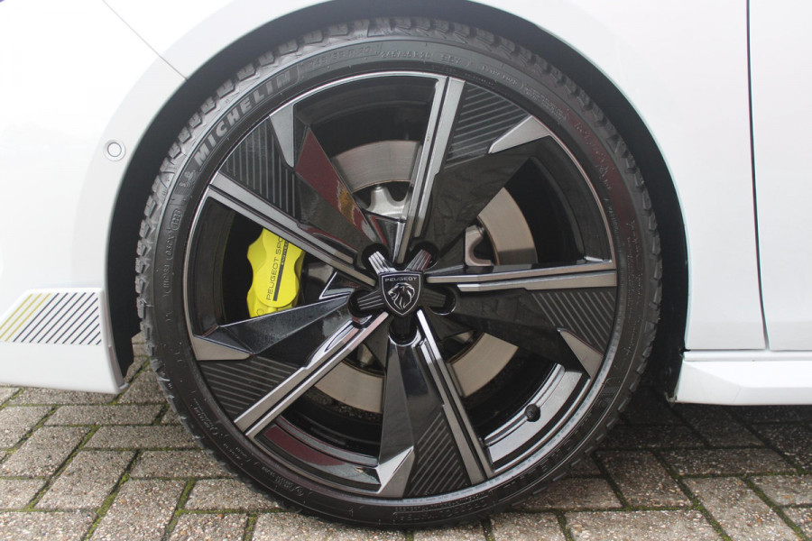 Peugeot 508 SW PSE 1.6 HYbrid 360PK AWD | PANORAMISCH SCHUIF/KANTELDAK | FOCAL® PREMIUM AUDIOSYSTEEMPEUGEOT MET 10 SPEAKERS | MATRIX KOPLAMPEN | BLAUWE LED-SFEERVERLICHTING |360 HD PARKEERCAMERA'S | VERWARMDE VOORRUITRAND | DRAADLOOS APPLECARPLAY/ANDROID AUTO | NAVIGATIE | ADAPTIEVE CRUISE CONTROL | SPORT HIGH PERFORMANCE ONDERSTEL | ACTIVE SUSPENSION CONTROL | ANTIDIEFSTAL PACK (ALARM) | NIGHT VISION | 20" LICHTMETALEN ''EXXAR'' VELGEN | VERWARMBARE AGR SPORTSTOELEN MET MASSAGEFUNCTIE | BEKLEDING ''NAPPA LEDER''/ALCANTARA/3D STOF PSE | ELEKTRISCH BEDIENBARE ACHTERKLEP | REMKLAUWE Peugeot 508 SW PSE 1.6 HYbrid 360PK AWD | PANORAMISCH SCHUIF/KANTELDAK | FOCAL® PREMIUM AUDIOSYSTEEMPEUGEOT MET 10 SPEAKERS | MATRIX KOPLAMPEN | BLAUWE LED-SFEERVERLICHTING |360 HD PARKEERCAMERA'S | VERWARMDE VOORRUITRAND | DRAADLOOS APPLECARPLAY/ANDROID AUTO | NAVIGATIE | ADAPTIEVE CRUISE CONTROL | SPORT HIGH PERFORMANCE ONDERSTEL | ACTIVE SUSPENSION CONTROL | ANTIDIEFSTAL PACK (ALARM) | NIGHT VISION | 20" LICHTMETALEN ''EXXAR'' VELGEN | VERWARMBARE AGR SPORTSTOELEN MET MASSAGEFUNCTIE | BEKLEDING ''NAPPA LEDER''/ALCANTARA/3D STOF PSE | ELEKTRISCH BEDIENBARE ACHTERKLEP | REMKLAUWE