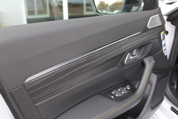 Peugeot 508 SW PSE 1.6 HYbrid 360PK AWD | PANORAMISCH SCHUIF/KANTELDAK | FOCAL® PREMIUM AUDIOSYSTEEMPEUGEOT MET 10 SPEAKERS | MATRIX KOPLAMPEN | BLAUWE LED-SFEERVERLICHTING |360 HD PARKEERCAMERA'S | VERWARMDE VOORRUITRAND | DRAADLOOS APPLECARPLAY/ANDROID AUTO | NAVIGATIE | ADAPTIEVE CRUISE CONTROL | SPORT HIGH PERFORMANCE ONDERSTEL | ACTIVE SUSPENSION CONTROL | ANTIDIEFSTAL PACK (ALARM) | NIGHT VISION | 20" LICHTMETALEN ''EXXAR'' VELGEN | VERWARMBARE AGR SPORTSTOELEN MET MASSAGEFUNCTIE | BEKLEDING ''NAPPA LEDER''/ALCANTARA/3D STOF PSE | ELEKTRISCH BEDIENBARE ACHTERKLEP | REMKLAUWE Peugeot 508 SW PSE 1.6 HYbrid 360PK AWD | PANORAMISCH SCHUIF/KANTELDAK | FOCAL® PREMIUM AUDIOSYSTEEMPEUGEOT MET 10 SPEAKERS | MATRIX KOPLAMPEN | BLAUWE LED-SFEERVERLICHTING |360 HD PARKEERCAMERA'S | VERWARMDE VOORRUITRAND | DRAADLOOS APPLECARPLAY/ANDROID AUTO | NAVIGATIE | ADAPTIEVE CRUISE CONTROL | SPORT HIGH PERFORMANCE ONDERSTEL | ACTIVE SUSPENSION CONTROL | ANTIDIEFSTAL PACK (ALARM) | NIGHT VISION | 20" LICHTMETALEN ''EXXAR'' VELGEN | VERWARMBARE AGR SPORTSTOELEN MET MASSAGEFUNCTIE | BEKLEDING ''NAPPA LEDER''/ALCANTARA/3D STOF PSE | ELEKTRISCH BEDIENBARE ACHTERKLEP | REMKLAUWE