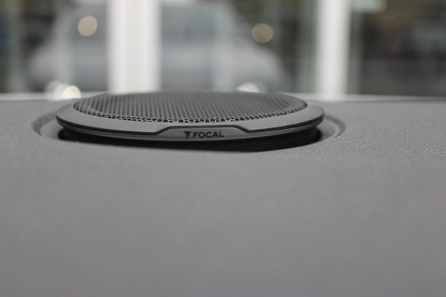 Peugeot 508 SW PSE 1.6 HYbrid 360PK AWD | PANORAMISCH SCHUIF/KANTELDAK | FOCAL® PREMIUM AUDIOSYSTEEMPEUGEOT MET 10 SPEAKERS | MATRIX KOPLAMPEN | BLAUWE LED-SFEERVERLICHTING |360 HD PARKEERCAMERA'S | VERWARMDE VOORRUITRAND | DRAADLOOS APPLECARPLAY/ANDROID AUTO | NAVIGATIE | ADAPTIEVE CRUISE CONTROL | SPORT HIGH PERFORMANCE ONDERSTEL | ACTIVE SUSPENSION CONTROL | ANTIDIEFSTAL PACK (ALARM) | NIGHT VISION | 20" LICHTMETALEN ''EXXAR'' VELGEN | VERWARMBARE AGR SPORTSTOELEN MET MASSAGEFUNCTIE | BEKLEDING ''NAPPA LEDER''/ALCANTARA/3D STOF PSE | ELEKTRISCH BEDIENBARE ACHTERKLEP | REMKLAUWE Peugeot 508 SW PSE 1.6 HYbrid 360PK AWD | PANORAMISCH SCHUIF/KANTELDAK | FOCAL® PREMIUM AUDIOSYSTEEMPEUGEOT MET 10 SPEAKERS | MATRIX KOPLAMPEN | BLAUWE LED-SFEERVERLICHTING |360 HD PARKEERCAMERA'S | VERWARMDE VOORRUITRAND | DRAADLOOS APPLECARPLAY/ANDROID AUTO | NAVIGATIE | ADAPTIEVE CRUISE CONTROL | SPORT HIGH PERFORMANCE ONDERSTEL | ACTIVE SUSPENSION CONTROL | ANTIDIEFSTAL PACK (ALARM) | NIGHT VISION | 20" LICHTMETALEN ''EXXAR'' VELGEN | VERWARMBARE AGR SPORTSTOELEN MET MASSAGEFUNCTIE | BEKLEDING ''NAPPA LEDER''/ALCANTARA/3D STOF PSE | ELEKTRISCH BEDIENBARE ACHTERKLEP | REMKLAUWE