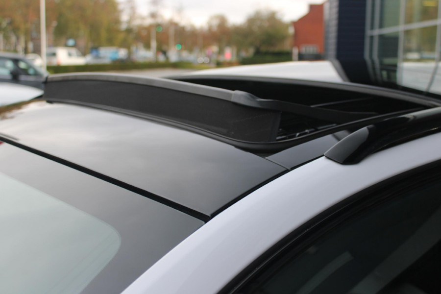 Peugeot 508 SW PSE 1.6 HYbrid 360PK AWD | PANORAMISCH SCHUIF/KANTELDAK | FOCAL® PREMIUM AUDIOSYSTEEMPEUGEOT MET 10 SPEAKERS | MATRIX KOPLAMPEN | BLAUWE LED-SFEERVERLICHTING |360 HD PARKEERCAMERA'S | VERWARMDE VOORRUITRAND | DRAADLOOS APPLECARPLAY/ANDROID AUTO | NAVIGATIE | ADAPTIEVE CRUISE CONTROL | SPORT HIGH PERFORMANCE ONDERSTEL | ACTIVE SUSPENSION CONTROL | ANTIDIEFSTAL PACK (ALARM) | NIGHT VISION | 20" LICHTMETALEN ''EXXAR'' VELGEN | VERWARMBARE AGR SPORTSTOELEN MET MASSAGEFUNCTIE | BEKLEDING ''NAPPA LEDER''/ALCANTARA/3D STOF PSE | ELEKTRISCH BEDIENBARE ACHTERKLEP | REMKLAUWE Peugeot 508 SW PSE 1.6 HYbrid 360PK AWD | PANORAMISCH SCHUIF/KANTELDAK | FOCAL® PREMIUM AUDIOSYSTEEMPEUGEOT MET 10 SPEAKERS | MATRIX KOPLAMPEN | BLAUWE LED-SFEERVERLICHTING |360 HD PARKEERCAMERA'S | VERWARMDE VOORRUITRAND | DRAADLOOS APPLECARPLAY/ANDROID AUTO | NAVIGATIE | ADAPTIEVE CRUISE CONTROL | SPORT HIGH PERFORMANCE ONDERSTEL | ACTIVE SUSPENSION CONTROL | ANTIDIEFSTAL PACK (ALARM) | NIGHT VISION | 20" LICHTMETALEN ''EXXAR'' VELGEN | VERWARMBARE AGR SPORTSTOELEN MET MASSAGEFUNCTIE | BEKLEDING ''NAPPA LEDER''/ALCANTARA/3D STOF PSE | ELEKTRISCH BEDIENBARE ACHTERKLEP | REMKLAUWE