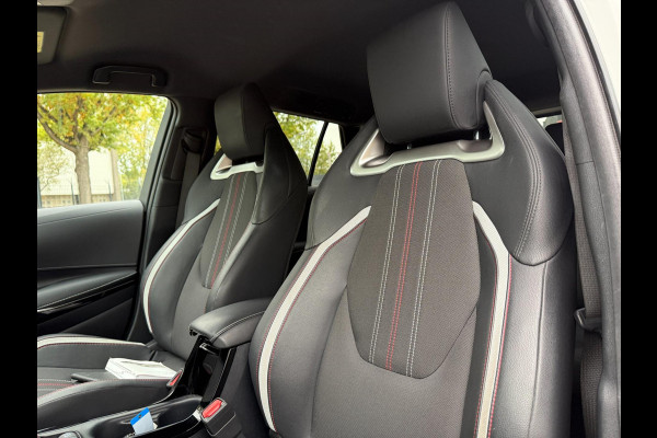 Toyota Corolla Touring Sports 1.8 Hybrid GR-Sport 2022 170PK NARDO GREY LUXE Toyota Corolla Touring Sports 1.8 Hybrid GR-Sport 2022 170PK NARDO GREY LUXE