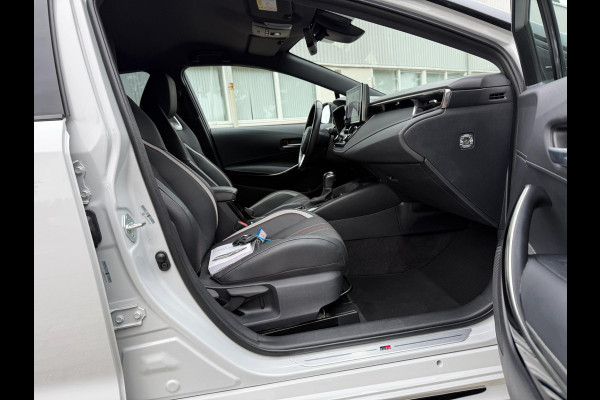 Toyota Corolla Touring Sports 1.8 Hybrid GR-Sport 2022 170PK NARDO GREY LUXE Toyota Corolla Touring Sports 1.8 Hybrid GR-Sport 2022 170PK NARDO GREY LUXE