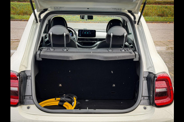 Fiat 500 Icon 42 kWh Navi|Long range|CarPlay|Cruise|Keyless start