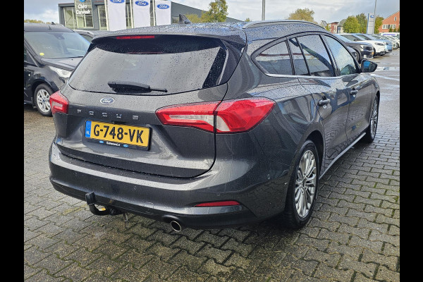 Ford FOCUS Wagon 1.5 EcoBoost Titanium Business 150 pk | 2de eigenaar | Full-led | Trekhaak | 1.500 kg trekgewicht | Camera | Winterpack | Perfect onderhouden! Ford FOCUS Wagon 1.5 EcoBoost Titanium Business 150 pk | 2de eigenaar | Full-led | Trekhaak | 1.500 kg trekgewicht | Camera | Winterpack | Perfect onderhouden!