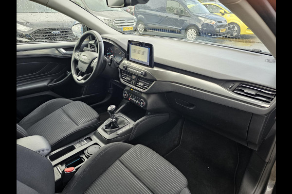 Ford FOCUS Wagon 1.5 EcoBoost Titanium Business 150 pk | 2de eigenaar | Full-led | Trekhaak | 1.500 kg trekgewicht | Camera | Winterpack | Perfect onderhouden! Ford FOCUS Wagon 1.5 EcoBoost Titanium Business 150 pk | 2de eigenaar | Full-led | Trekhaak | 1.500 kg trekgewicht | Camera | Winterpack | Perfect onderhouden!