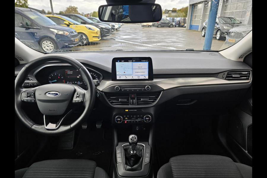 Ford FOCUS Wagon 1.5 EcoBoost Titanium Business 150 pk | 2de eigenaar | Full-led | Trekhaak | 1.500 kg trekgewicht | Camera | Winterpack | Perfect onderhouden! Ford FOCUS Wagon 1.5 EcoBoost Titanium Business 150 pk | 2de eigenaar | Full-led | Trekhaak | 1.500 kg trekgewicht | Camera | Winterpack | Perfect onderhouden!