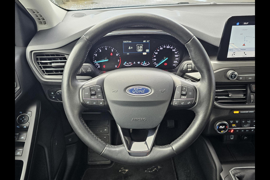 Ford FOCUS Wagon 1.5 EcoBoost Titanium Business 150 pk | 2de eigenaar | Full-led | Trekhaak | 1.500 kg trekgewicht | Camera | Winterpack | Perfect onderhouden! Ford FOCUS Wagon 1.5 EcoBoost Titanium Business 150 pk | 2de eigenaar | Full-led | Trekhaak | 1.500 kg trekgewicht | Camera | Winterpack | Perfect onderhouden!