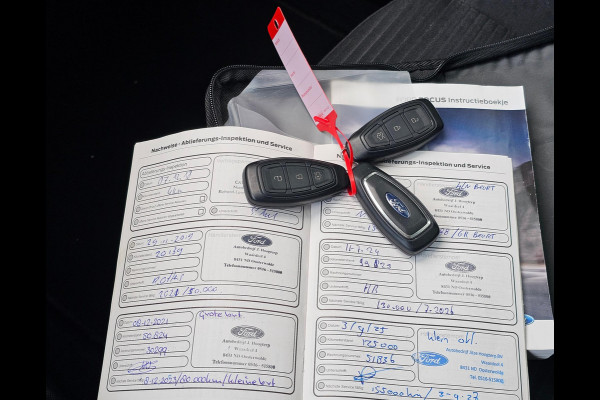 Ford FOCUS Wagon 1.5 EcoBoost Titanium Business 150 pk | 2de eigenaar | Full-led | Trekhaak | 1.500 kg trekgewicht | Camera | Winterpack | Perfect onderhouden! Ford FOCUS Wagon 1.5 EcoBoost Titanium Business 150 pk | 2de eigenaar | Full-led | Trekhaak | 1.500 kg trekgewicht | Camera | Winterpack | Perfect onderhouden!