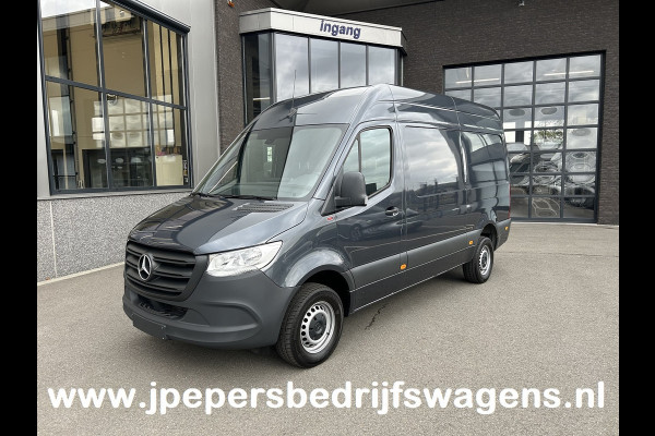 Mercedes-Benz Sprinter 317 CDI L2 H2 MBUX / Camera / Carplay navigatie / Cruise control / Airco Mercedes-Benz Sprinter 317 CDI L2 H2 MBUX / Camera / Carplay navigatie / Cruise control / Airco