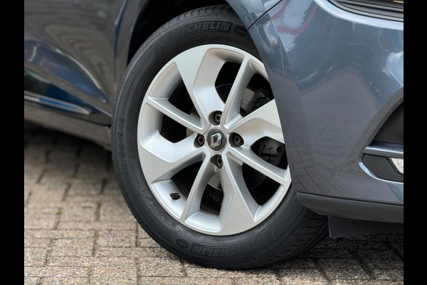 Renault Clio 0.9 TCe Limited 2018 NAVI AIRCO LM NAP 1e NAP! Renault Clio 0.9 TCe Limited 2018 NAVI AIRCO LM NAP 1e NAP!