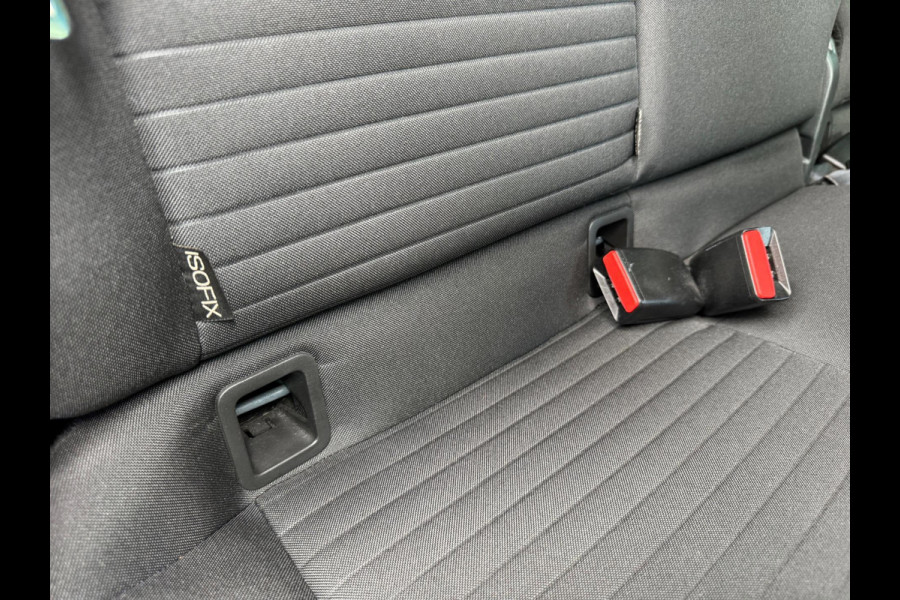 Renault Clio 0.9 TCe Limited 2018 NAVI AIRCO LM NAP 1e NAP! Renault Clio 0.9 TCe Limited 2018 NAVI AIRCO LM NAP 1e NAP!