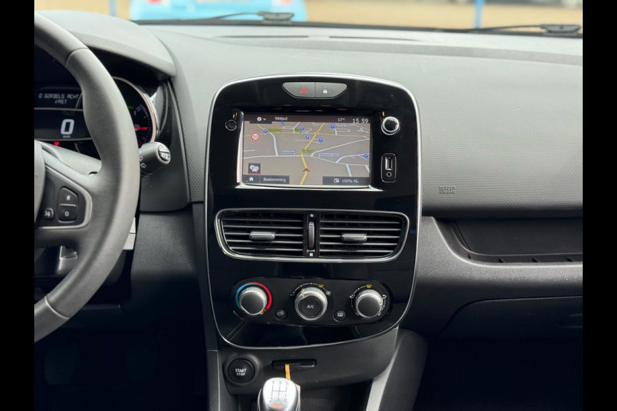 Renault Clio 0.9 TCe Limited 2018 NAVI AIRCO LM NAP 1e NAP! Renault Clio 0.9 TCe Limited 2018 NAVI AIRCO LM NAP 1e NAP!