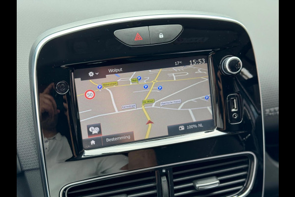 Renault Clio 0.9 TCe Limited 2018 NAVI AIRCO LM NAP 1e NAP! Renault Clio 0.9 TCe Limited 2018 NAVI AIRCO LM NAP 1e NAP!