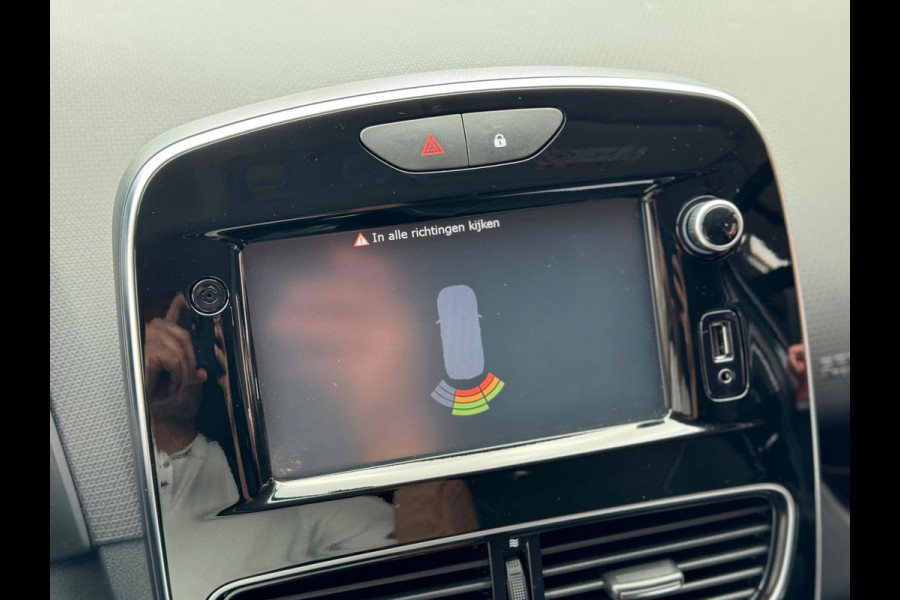 Renault Clio 0.9 TCe Limited 2018 NAVI AIRCO LM NAP 1e NAP! Renault Clio 0.9 TCe Limited 2018 NAVI AIRCO LM NAP 1e NAP!