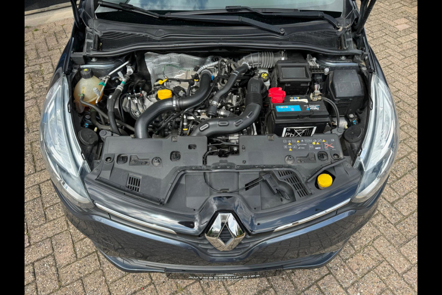 Renault Clio 0.9 TCe Limited 2018 NAVI AIRCO LM NAP 1e NAP! Renault Clio 0.9 TCe Limited 2018 NAVI AIRCO LM NAP 1e NAP!