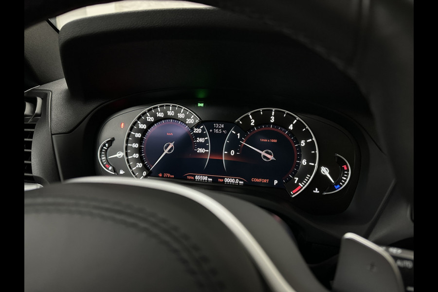 BMW X3 xDrive30i M-Sport | Panorama | ACC | Leder | Head-Up | Keyless-Entry | Trekhaak | Driving-Assist Pro | 4-Zone Clima | LED | Stoelverwarming V+A | Sfeerverlichting | Sportstoelen | Dealer Onderhouden | Getint Glas | Rijklaar incl. BOVAG Garantie | BMW X3 xDrive30i M-Sport | Panorama | ACC | Leder | Head-Up | Keyless-Entry | Trekhaak | Driving-Assist Pro | 4-Zone Clima | LED | Stoelverwarming V+A | Sfeerverlichting | Sportstoelen | Dealer Onderhouden | Getint Glas | Rijklaar incl. BOVAG Garantie |