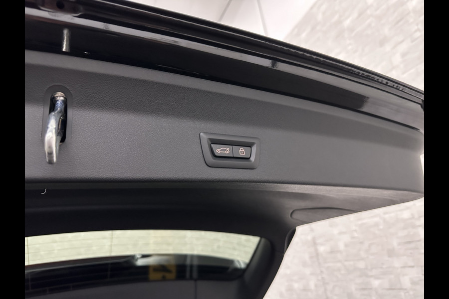 BMW X3 xDrive30i M-Sport | Panorama | ACC | Leder | Head-Up | Keyless-Entry | Trekhaak | Driving-Assist Pro | 4-Zone Clima | LED | Stoelverwarming V+A | Sfeerverlichting | Sportstoelen | Dealer Onderhouden | Getint Glas | Rijklaar incl. BOVAG Garantie | BMW X3 xDrive30i M-Sport | Panorama | ACC | Leder | Head-Up | Keyless-Entry | Trekhaak | Driving-Assist Pro | 4-Zone Clima | LED | Stoelverwarming V+A | Sfeerverlichting | Sportstoelen | Dealer Onderhouden | Getint Glas | Rijklaar incl. BOVAG Garantie |