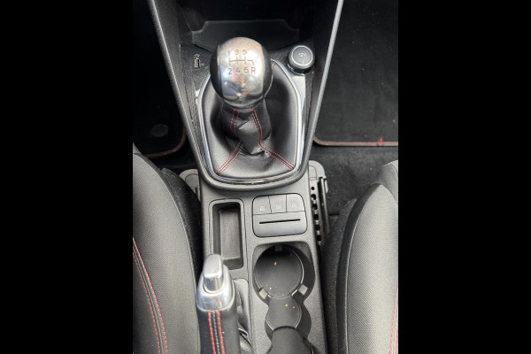 Ford Fiesta 1.0 EcoBoost ST-Line | Cruise control | Sync 3 Ford Fiesta 1.0 EcoBoost ST-Line | Cruise control | Sync 3