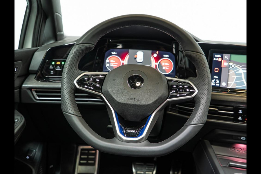 Volkswagen Golf GTE | 245PK | Pano | Matrix-LED