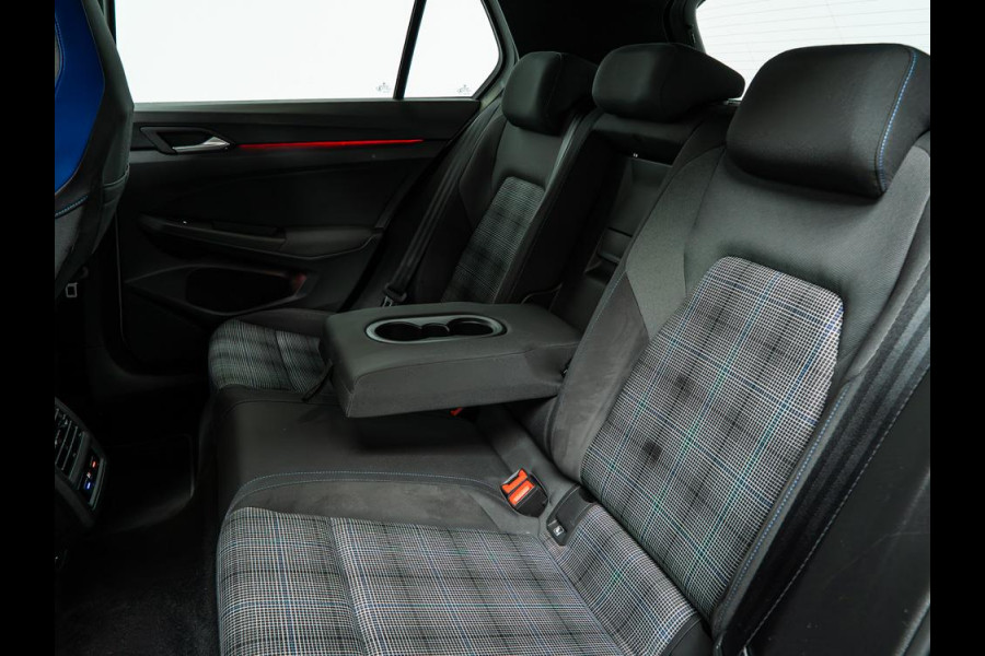 Volkswagen Golf GTE | 245PK | Pano | Matrix-LED