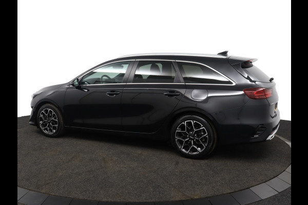 Kia Ceed Sportswagon 1.5 T-GDi GT-Line Apple Carplay/Android Auto - Cruise Control - Dodehoekdetectie - Panorama Dak -  Navigatie - Stuur/Stoelverwarming  - Fabrieksgarantie tot 07-2031 Kia Ceed Sportswagon 1.5 T-GDi GT-Line Apple Carplay/Android Auto - Cruise Control - Dodehoekdetectie - Panorama Dak -  Navigatie - Stuur/Stoelverwarming  - Fabrieksgarantie tot 07-2031