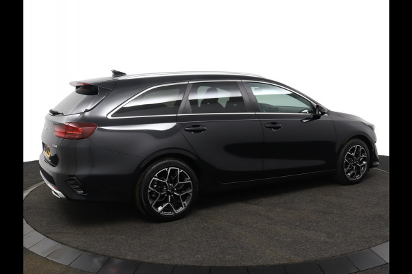 Kia Ceed Sportswagon 1.5 T-GDi GT-Line Apple Carplay/Android Auto - Cruise Control - Dodehoekdetectie - Panorama Dak -  Navigatie - Stuur/Stoelverwarming  - Fabrieksgarantie tot 07-2031 Kia Ceed Sportswagon 1.5 T-GDi GT-Line Apple Carplay/Android Auto - Cruise Control - Dodehoekdetectie - Panorama Dak -  Navigatie - Stuur/Stoelverwarming  - Fabrieksgarantie tot 07-2031