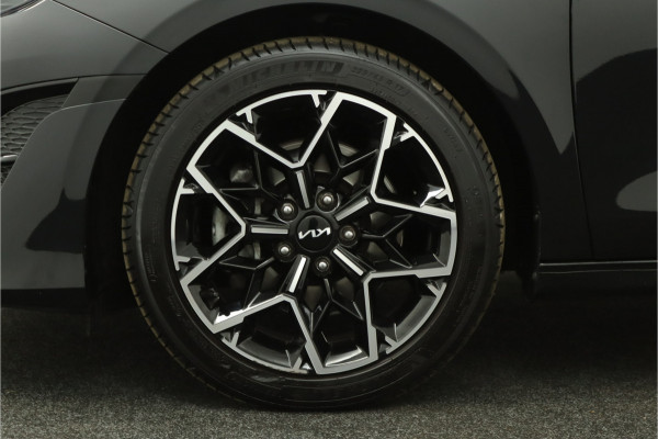 Kia Ceed Sportswagon 1.5 T-GDi GT-Line Apple Carplay/Android Auto - Cruise Control - Dodehoekdetectie - Panorama Dak -  Navigatie - Stuur/Stoelverwarming  - Fabrieksgarantie tot 07-2031 Kia Ceed Sportswagon 1.5 T-GDi GT-Line Apple Carplay/Android Auto - Cruise Control - Dodehoekdetectie - Panorama Dak -  Navigatie - Stuur/Stoelverwarming  - Fabrieksgarantie tot 07-2031