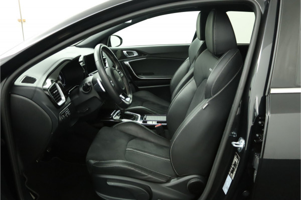 Kia Ceed Sportswagon 1.5 T-GDi GT-Line Apple Carplay/Android Auto - Cruise Control - Dodehoekdetectie - Panorama Dak -  Navigatie - Stuur/Stoelverwarming  - Fabrieksgarantie tot 07-2031 Kia Ceed Sportswagon 1.5 T-GDi GT-Line Apple Carplay/Android Auto - Cruise Control - Dodehoekdetectie - Panorama Dak -  Navigatie - Stuur/Stoelverwarming  - Fabrieksgarantie tot 07-2031