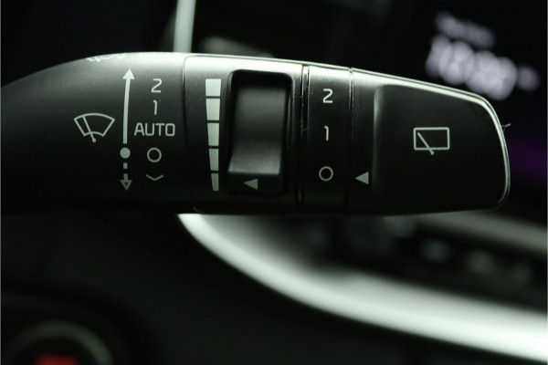 Kia Ceed Sportswagon 1.5 T-GDi GT-Line Apple Carplay/Android Auto - Cruise Control - Dodehoekdetectie - Panorama Dak -  Navigatie - Stuur/Stoelverwarming  - Fabrieksgarantie tot 07-2031 Kia Ceed Sportswagon 1.5 T-GDi GT-Line Apple Carplay/Android Auto - Cruise Control - Dodehoekdetectie - Panorama Dak -  Navigatie - Stuur/Stoelverwarming  - Fabrieksgarantie tot 07-2031