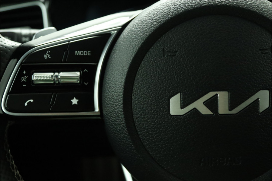 Kia Ceed Sportswagon 1.5 T-GDi GT-Line Apple Carplay/Android Auto - Cruise Control - Dodehoekdetectie - Panorama Dak -  Navigatie - Stuur/Stoelverwarming  - Fabrieksgarantie tot 07-2031 Kia Ceed Sportswagon 1.5 T-GDi GT-Line Apple Carplay/Android Auto - Cruise Control - Dodehoekdetectie - Panorama Dak -  Navigatie - Stuur/Stoelverwarming  - Fabrieksgarantie tot 07-2031