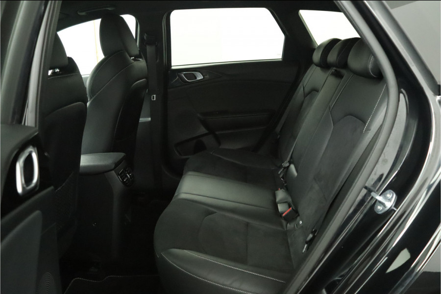 Kia Ceed Sportswagon 1.5 T-GDi GT-Line Apple Carplay/Android Auto - Cruise Control - Dodehoekdetectie - Panorama Dak -  Navigatie - Stuur/Stoelverwarming  - Fabrieksgarantie tot 07-2031 Kia Ceed Sportswagon 1.5 T-GDi GT-Line Apple Carplay/Android Auto - Cruise Control - Dodehoekdetectie - Panorama Dak -  Navigatie - Stuur/Stoelverwarming  - Fabrieksgarantie tot 07-2031