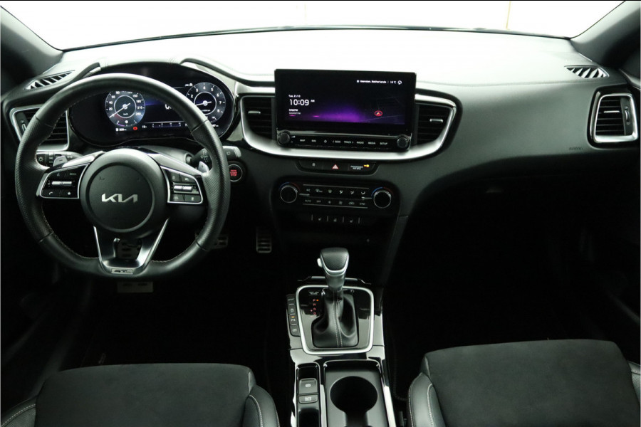 Kia Ceed Sportswagon 1.5 T-GDi GT-Line Apple Carplay/Android Auto - Cruise Control - Dodehoekdetectie - Panorama Dak -  Navigatie - Stuur/Stoelverwarming  - Fabrieksgarantie tot 07-2031 Kia Ceed Sportswagon 1.5 T-GDi GT-Line Apple Carplay/Android Auto - Cruise Control - Dodehoekdetectie - Panorama Dak -  Navigatie - Stuur/Stoelverwarming  - Fabrieksgarantie tot 07-2031