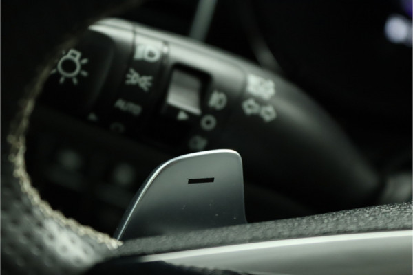 Kia Ceed Sportswagon 1.5 T-GDi GT-Line Apple Carplay/Android Auto - Cruise Control - Dodehoekdetectie - Panorama Dak -  Navigatie - Stuur/Stoelverwarming  - Fabrieksgarantie tot 07-2031 Kia Ceed Sportswagon 1.5 T-GDi GT-Line Apple Carplay/Android Auto - Cruise Control - Dodehoekdetectie - Panorama Dak -  Navigatie - Stuur/Stoelverwarming  - Fabrieksgarantie tot 07-2031