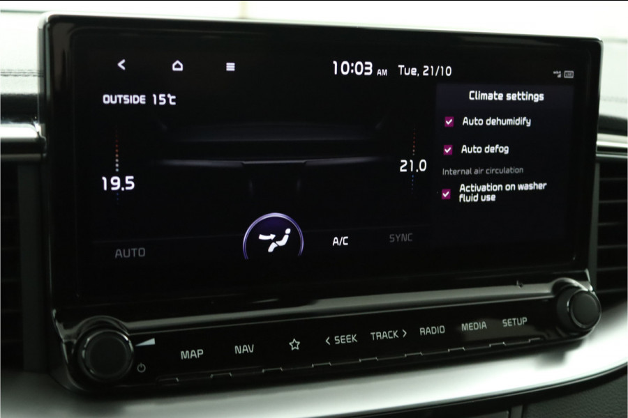 Kia Ceed Sportswagon 1.5 T-GDi GT-Line Apple Carplay/Android Auto - Cruise Control - Dodehoekdetectie - Panorama Dak -  Navigatie - Stuur/Stoelverwarming  - Fabrieksgarantie tot 07-2031 Kia Ceed Sportswagon 1.5 T-GDi GT-Line Apple Carplay/Android Auto - Cruise Control - Dodehoekdetectie - Panorama Dak -  Navigatie - Stuur/Stoelverwarming  - Fabrieksgarantie tot 07-2031