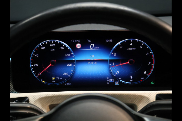 Mercedes-Benz A-Klasse 180 Sport Luxury [TREKHAAK INKLAPBAAR, SCHUIFKANTELDAK, MEMORY SEATS, BURMESTER SOUND, CAMERA, STOELVERWARMING, VOL LEDER, BLUETOOTH, CRUISE, CLIMATE, NIEUWSTAAT]