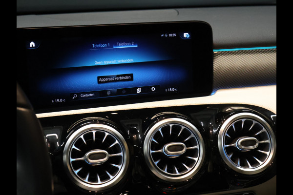 Mercedes-Benz A-Klasse 180 Sport Luxury [TREKHAAK INKLAPBAAR, SCHUIFKANTELDAK, MEMORY SEATS, BURMESTER SOUND, CAMERA, STOELVERWARMING, VOL LEDER, BLUETOOTH, CRUISE, CLIMATE, NIEUWSTAAT]
