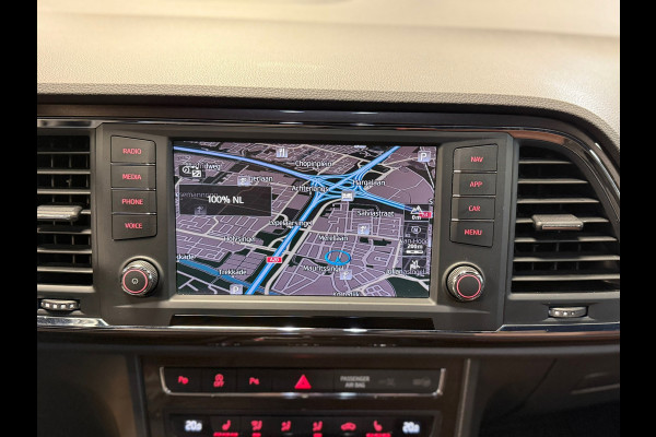 Seat Ateca 1.4 TSI FR 150PK DSG TREKHAAK LEDER APPLE CARPLAY NAVIGATIE CAMERA CRUISE PDC KEYLESS-GO VIRTUAL COCKPIT Seat Ateca 1.4 TSI FR 150PK DSG TREKHAAK LEDER APPLE CARPLAY NAVIGATIE CAMERA CRUISE PDC KEYLESS-GO VIRTUAL COCKPIT