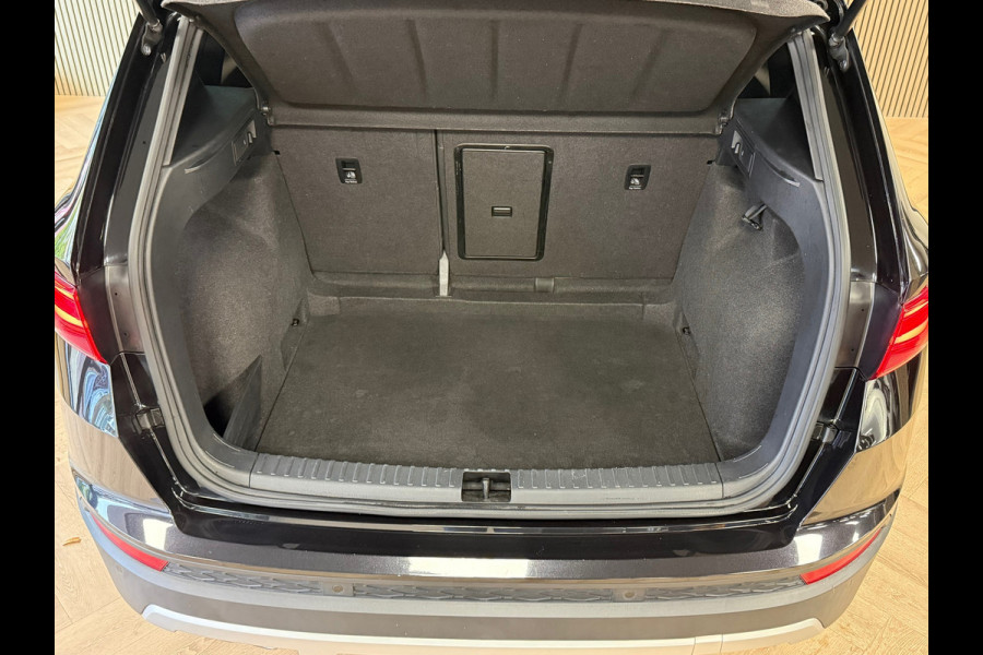 Seat Ateca 1.4 TSI FR 150PK DSG TREKHAAK LEDER APPLE CARPLAY NAVIGATIE CAMERA CRUISE PDC KEYLESS-GO VIRTUAL COCKPIT Seat Ateca 1.4 TSI FR 150PK DSG TREKHAAK LEDER APPLE CARPLAY NAVIGATIE CAMERA CRUISE PDC KEYLESS-GO VIRTUAL COCKPIT