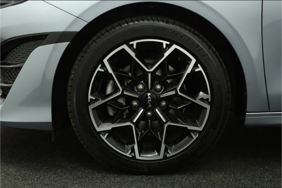 Kia Ceed Sportswagon 1.5 T-GDi GT-Line Apple Carplay/Android Auto - Cruise Control - Dodehoekdetectie - Panorama Dak - Navigatie - Stoel/Stuurverwarming - Fabrieksgarantie tot 07-2031 Kia Ceed Sportswagon 1.5 T-GDi GT-Line Apple Carplay/Android Auto - Cruise Control - Dodehoekdetectie - Panorama Dak - Navigatie - Stoel/Stuurverwarming - Fabrieksgarantie tot 07-2031